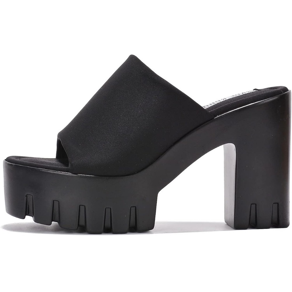 Size 7 black chunky heels - Picture 2 of 5